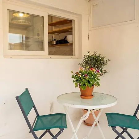 Cosy & Lumineux Avec Veranda Privative Lägenhet *