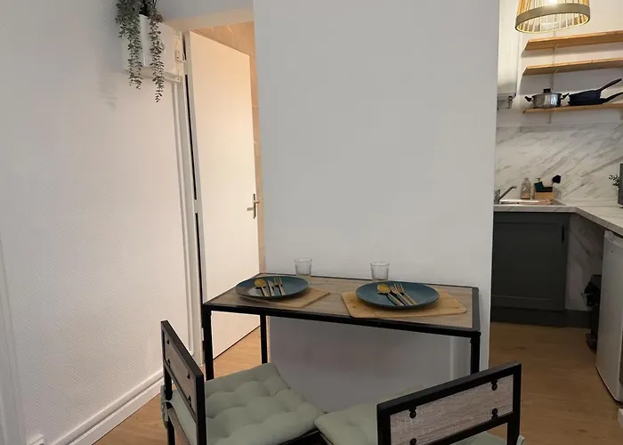 Cosy & Lumineux Avec Veranda Privative Lejlighed